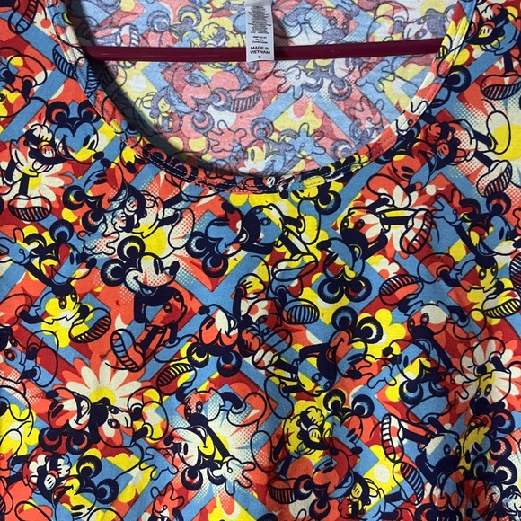 LulaRoe Disney Mickey Mouse Class Tee Womens Small Geometric Print Stretch - Picture 4 of 7